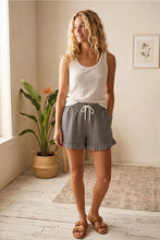 It Girl Checkered Shorts - Black