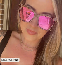 Dax Lyla Polarized Sunglasses-Hot Pink