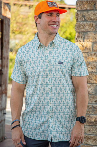 Performance Button Up - Flying Ducks