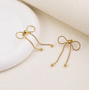 Maddie Bow Earrings