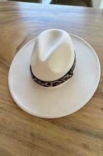 Vegan Felt Panama Hat with Leopard Band