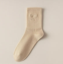 Embroidered Bow Crew Socks