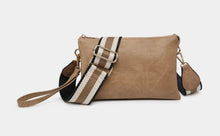 Jen & Co Izzy Crossbody’