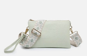 Jen & Co Izzy Crossbody’