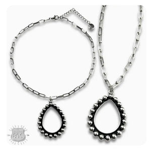 Western Beaded Teardrop Necklace