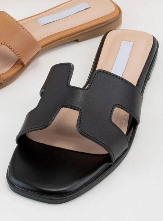 Main Attraction Slide Sandals - Black