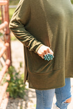 Weekend Ease Pocket Top