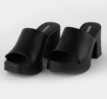 Typo Platform Sandal - Black