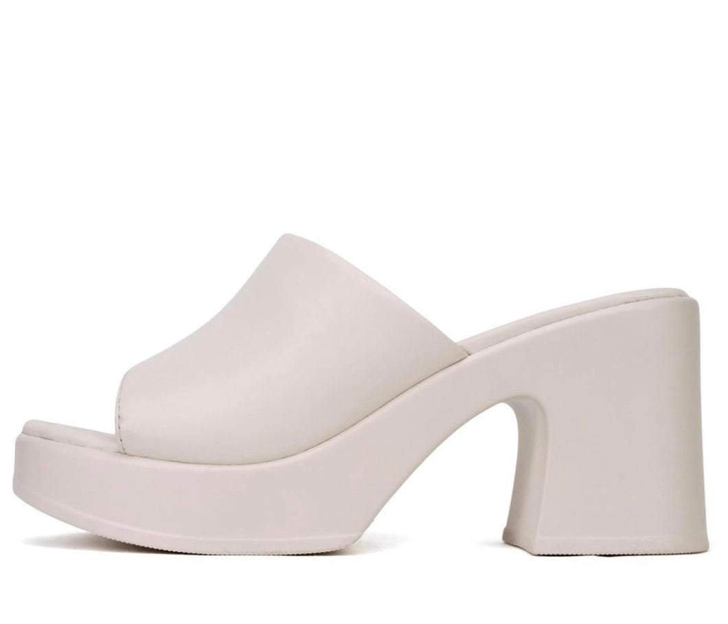 Typo Platform Sandal - Bone