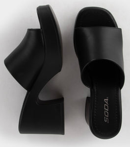 Typo Platform Sandal - Black