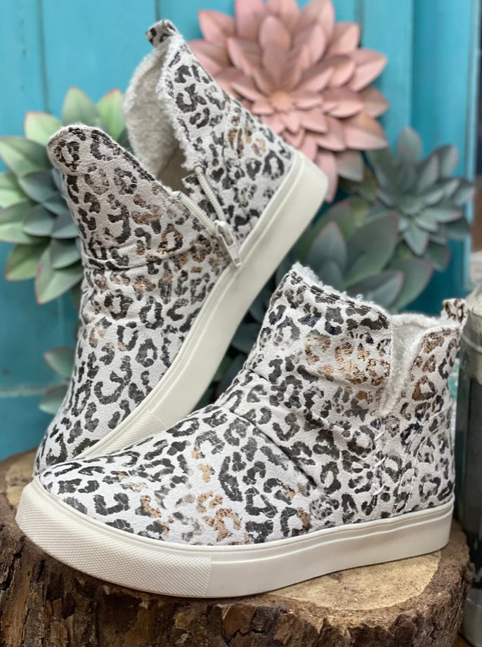 Very G Rica Leopard Boot